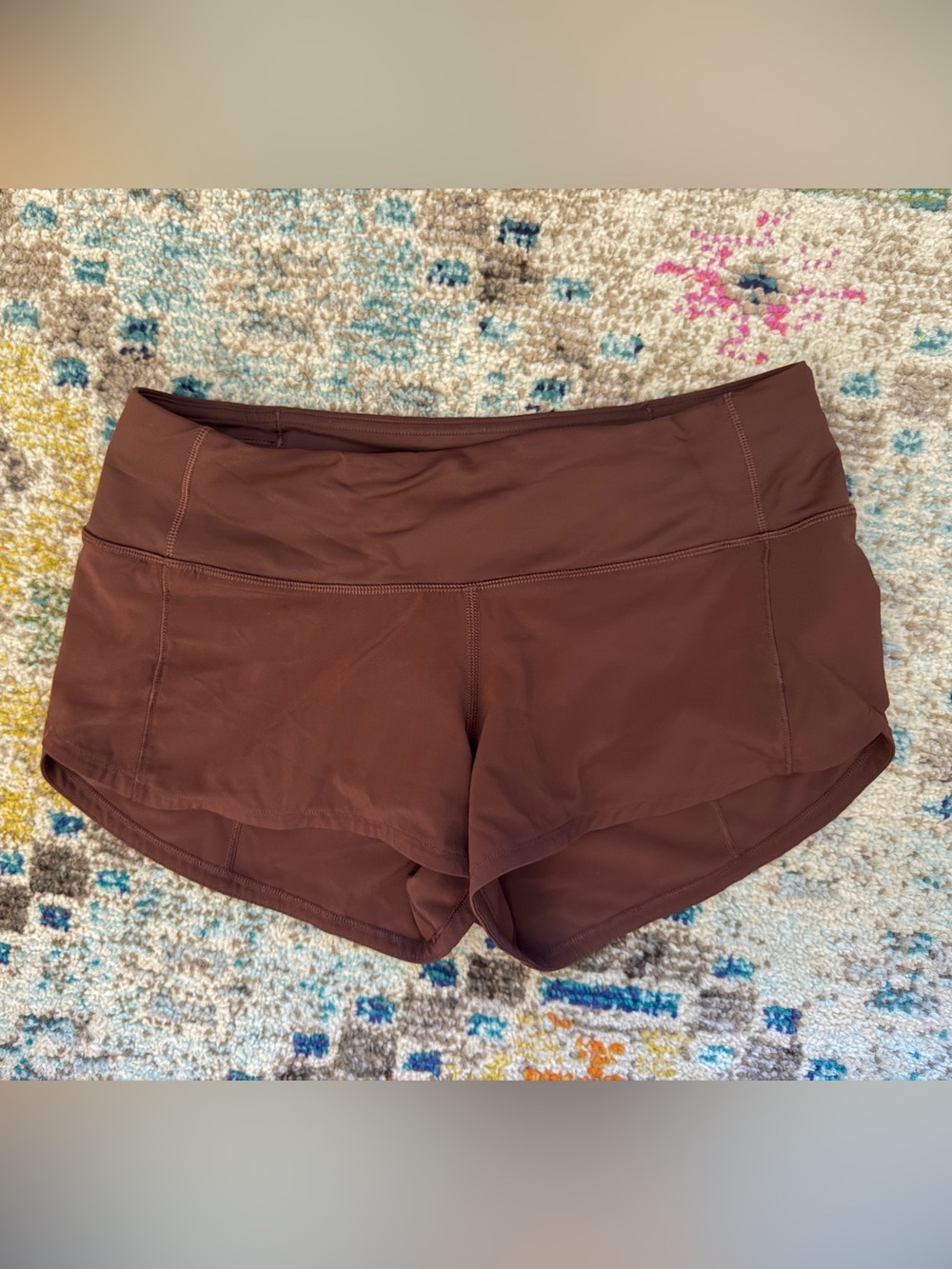 Lululemon speed up shorts brown